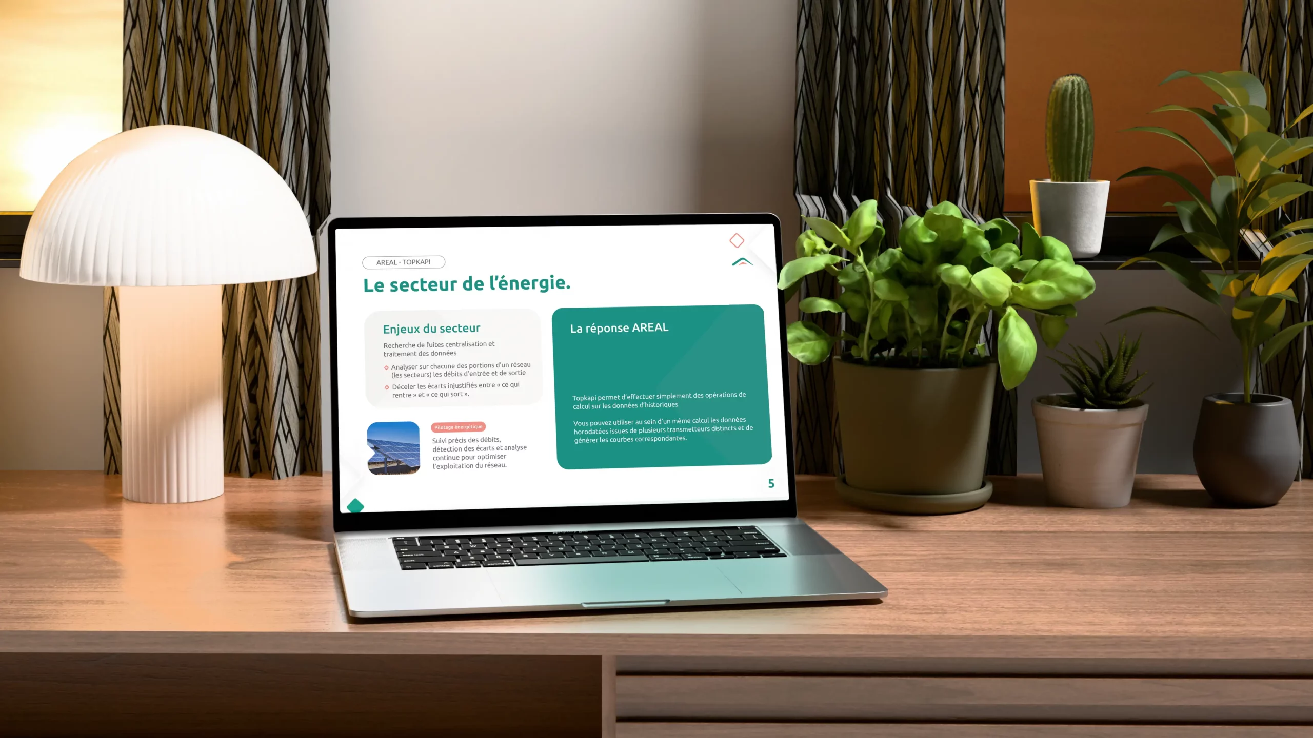 Ordinateur avec présentation PowerPoint réalisée pour Areal